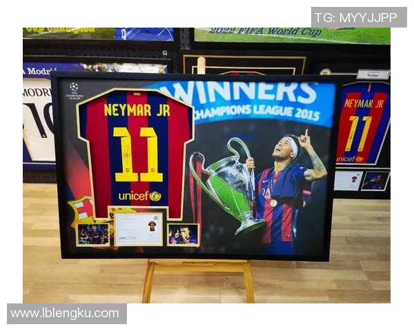 足球明星的魅力与帅气究竟是天生的还是后天培养的探讨